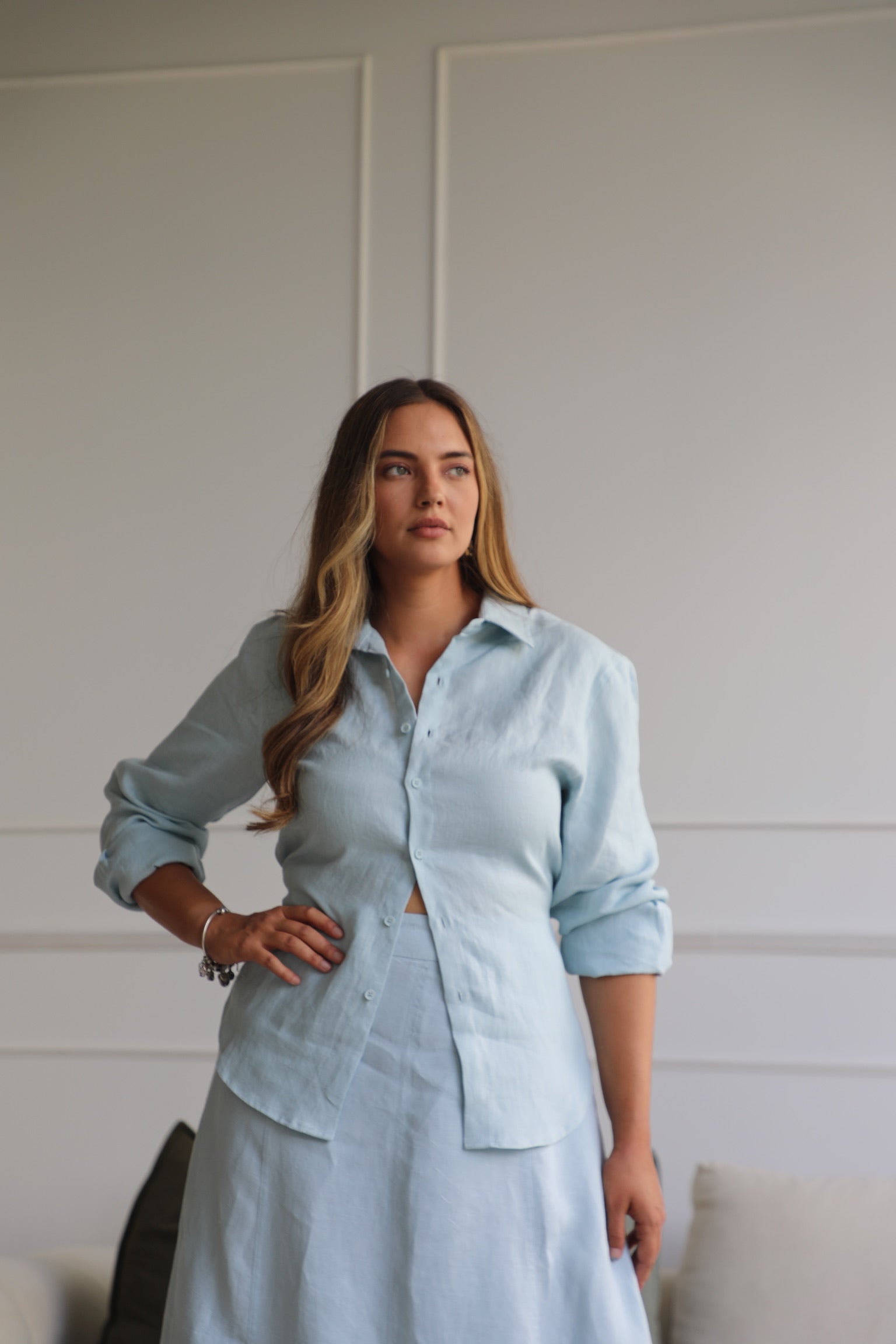 Como Collared Linen Shirt in French Blue | Olive & Oath