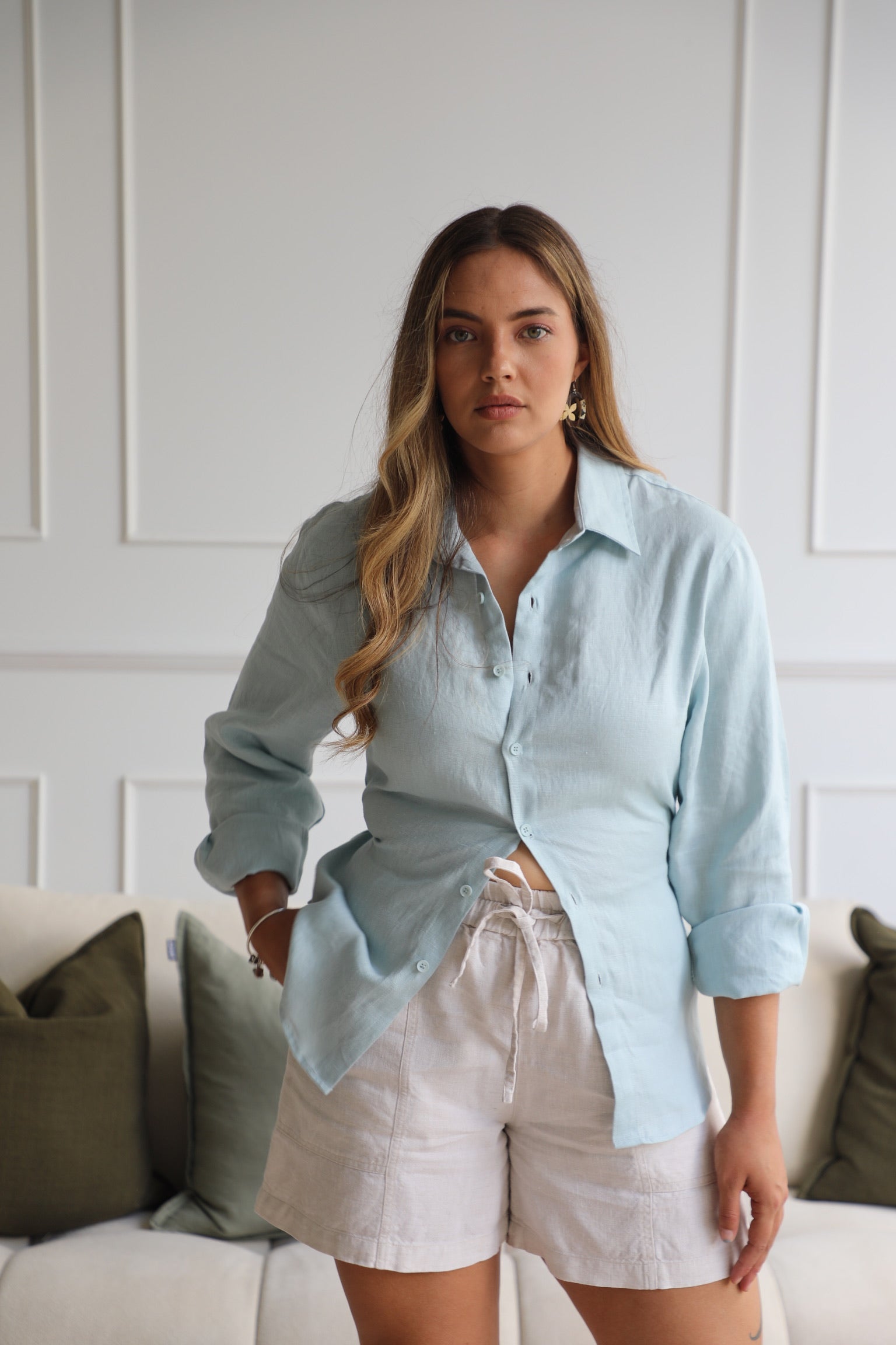 Como Collared Linen Shirt in French Blue | Olive & Oath