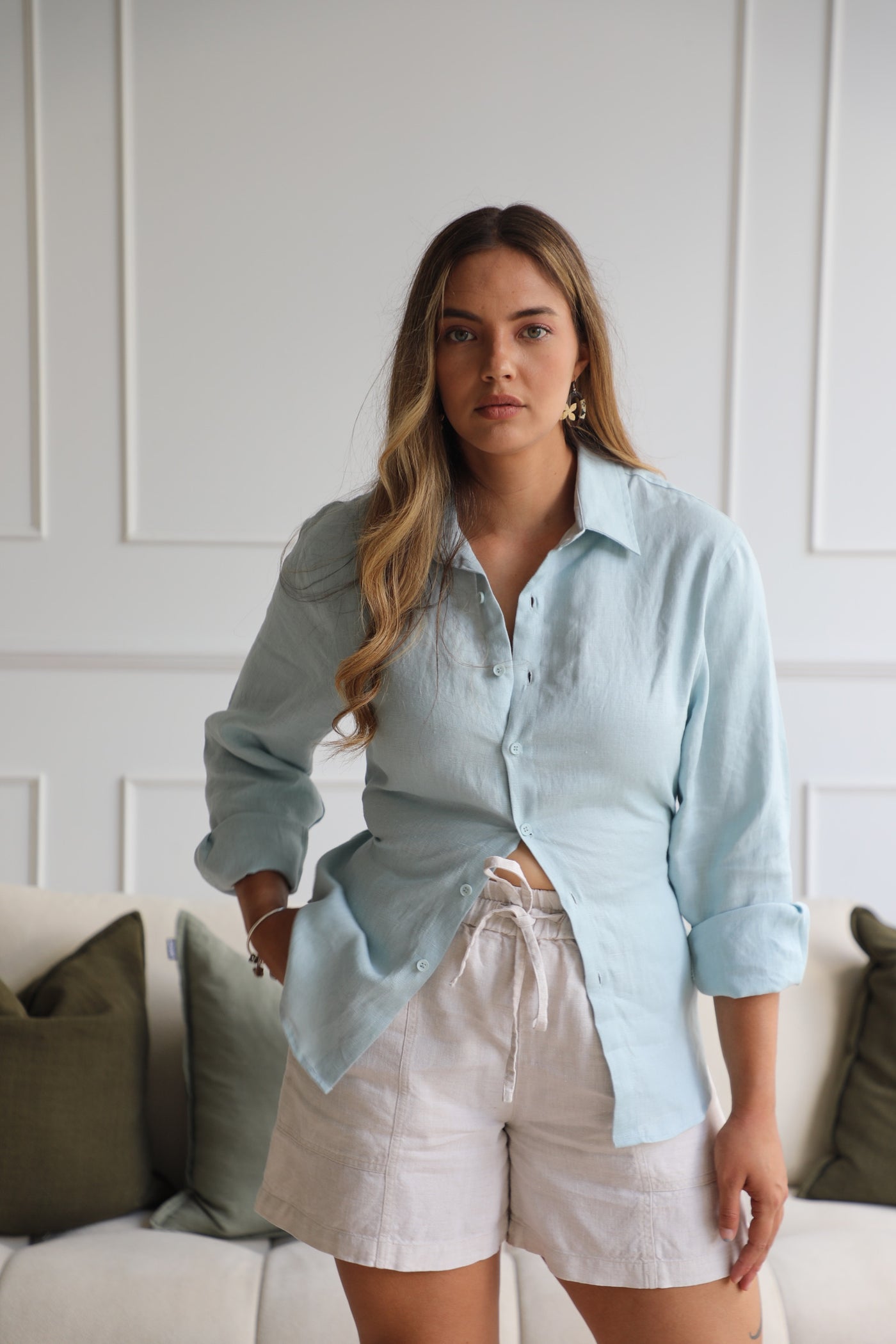 Como Collared Linen Shirt in French Blue | Olive & Oath
