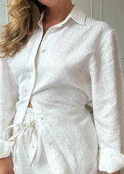 Como Collared Linen Shirt in Bianca | Olive & Oath